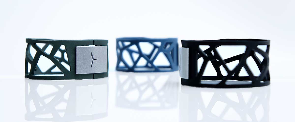 Fashion Bracelet / wristband in aluminium and grenn / black silicone