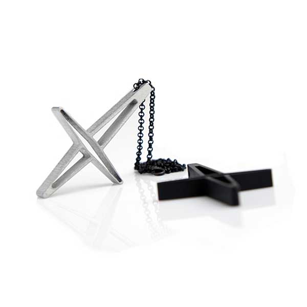 Necklace Cross K1 in black and copper chain