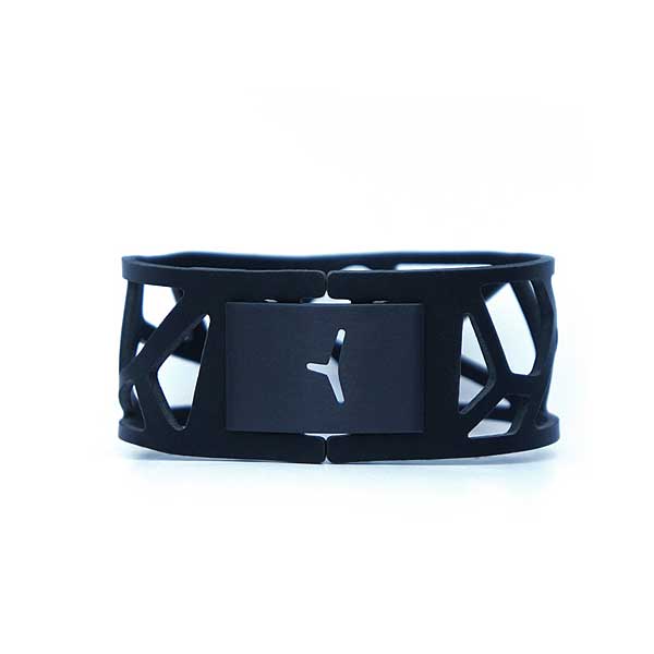 Fashion wristband in black Quadra design from Paug